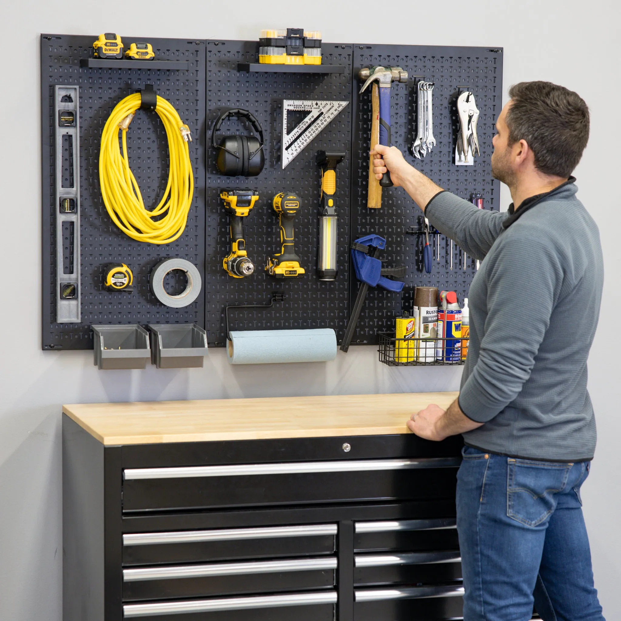 51" x 32" Pristine Pegboard |20 Attachments