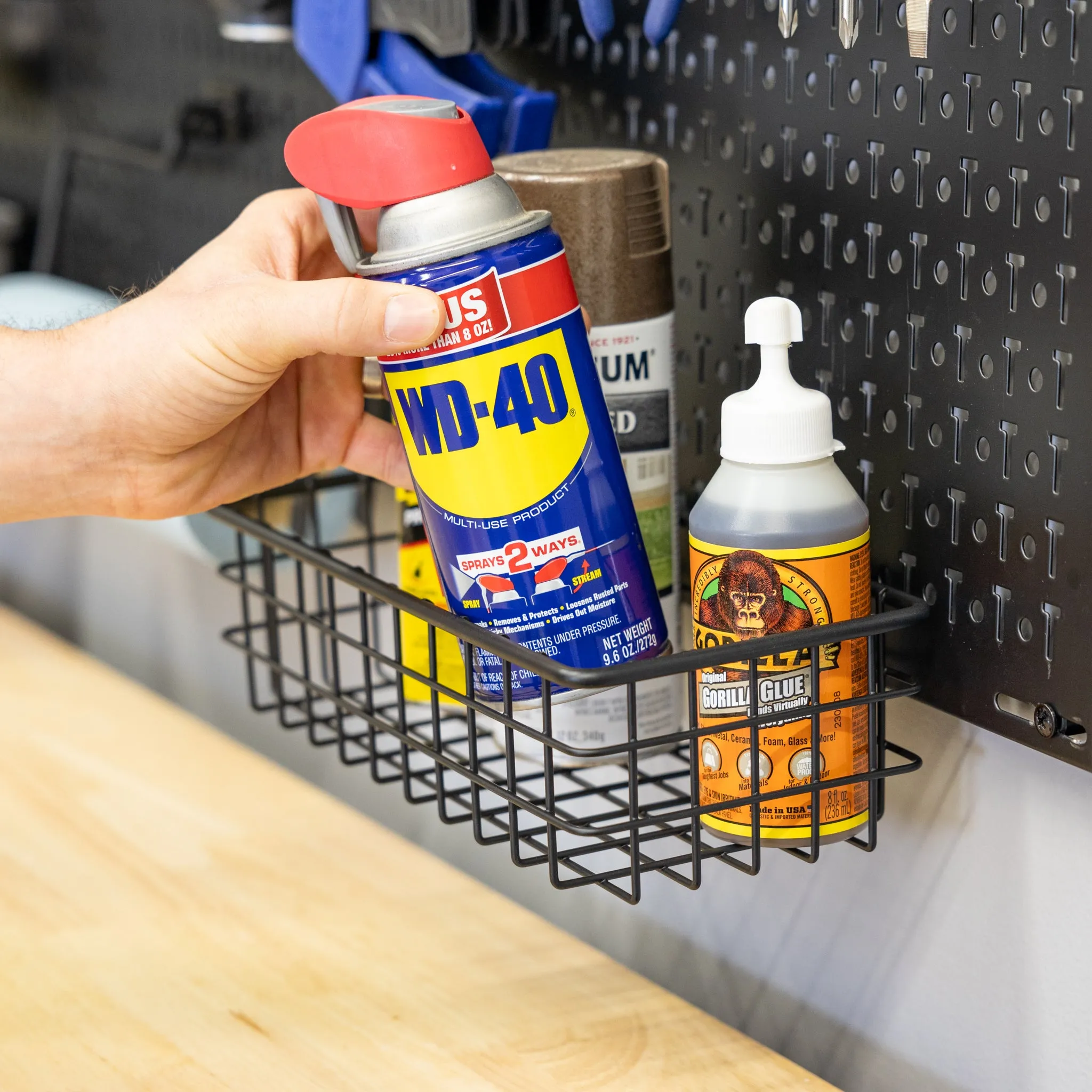 51" x 32" Pristine Pegboard |20 Attachments