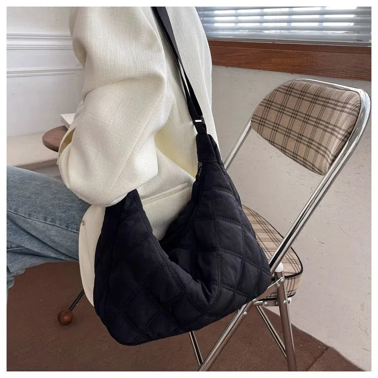 Canvas down Bag Female 2024 New Arrival Tide Fashion Shoulder Bag Quilted Tote Bag Easiest for Match Large-Capacity Crossbody Bag