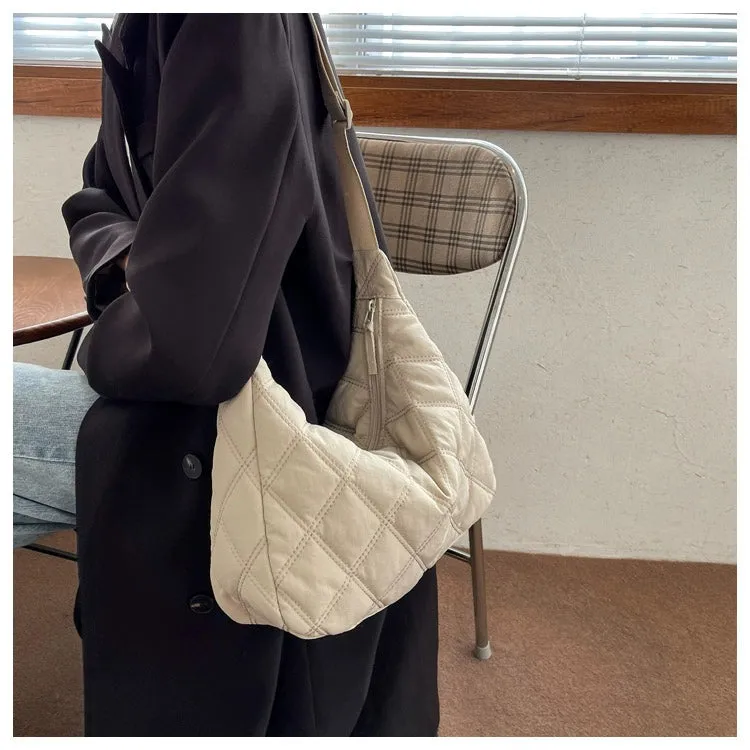 Canvas down Bag Female 2024 New Arrival Tide Fashion Shoulder Bag Quilted Tote Bag Easiest for Match Large-Capacity Crossbody Bag