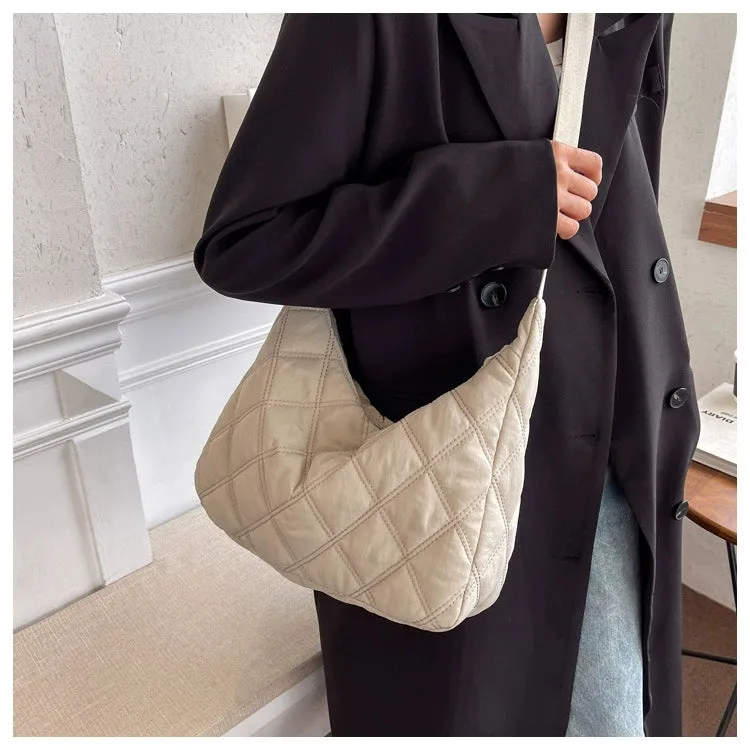 Canvas down Bag Female 2024 New Arrival Tide Fashion Shoulder Bag Quilted Tote Bag Easiest for Match Large-Capacity Crossbody Bag