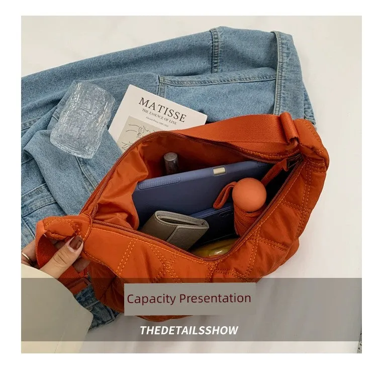 Canvas down Bag Female 2024 New Arrival Tide Fashion Shoulder Bag Quilted Tote Bag Easiest for Match Large-Capacity Crossbody Bag