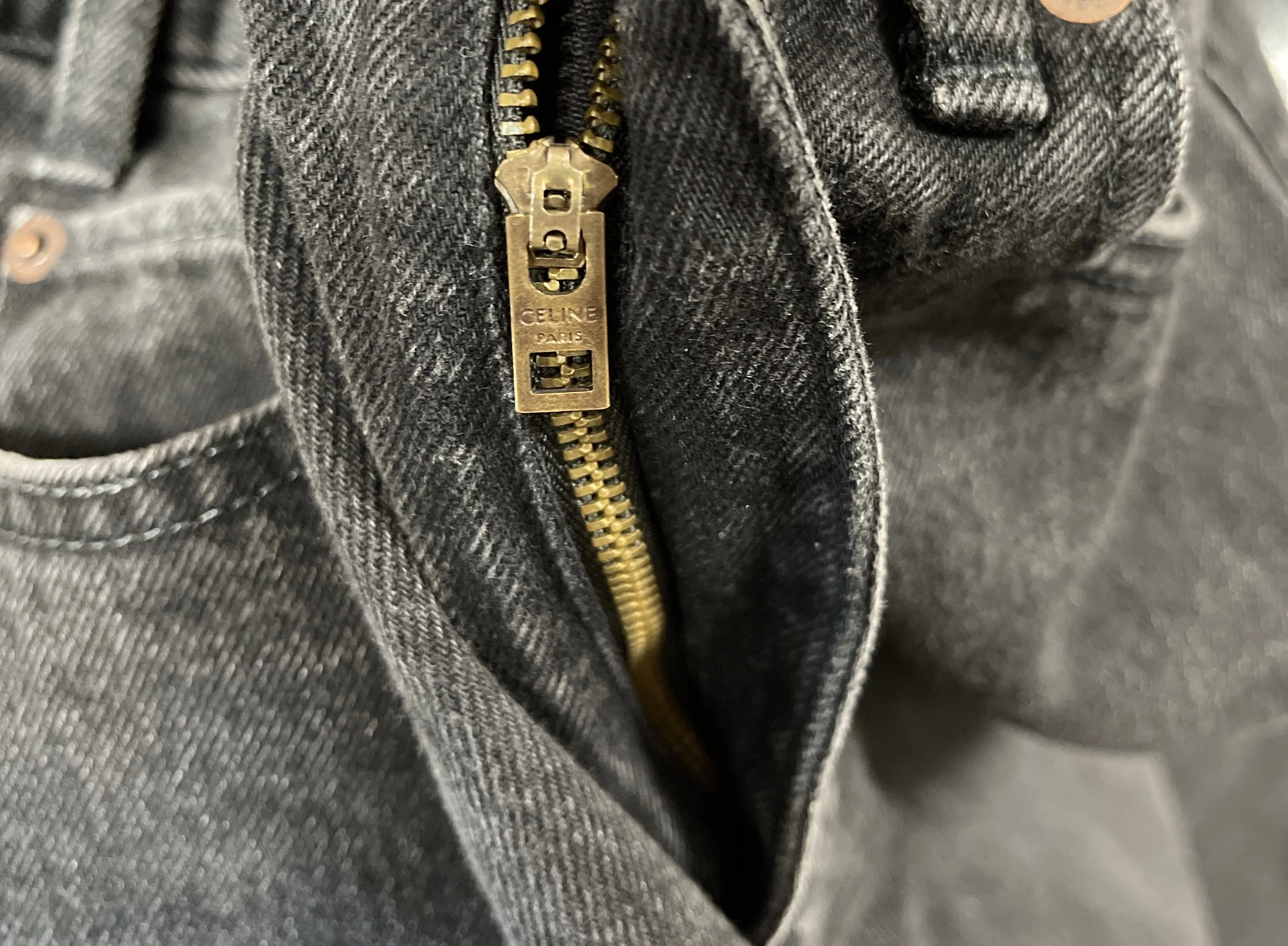 CELINE Margaret jeans in vintage black denim