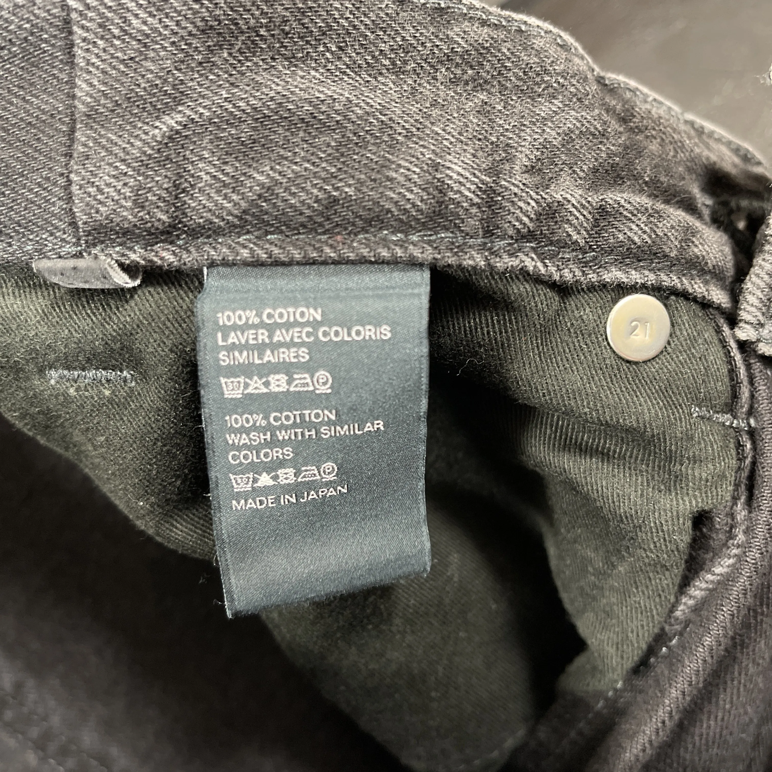 CELINE Margaret jeans in vintage black denim
