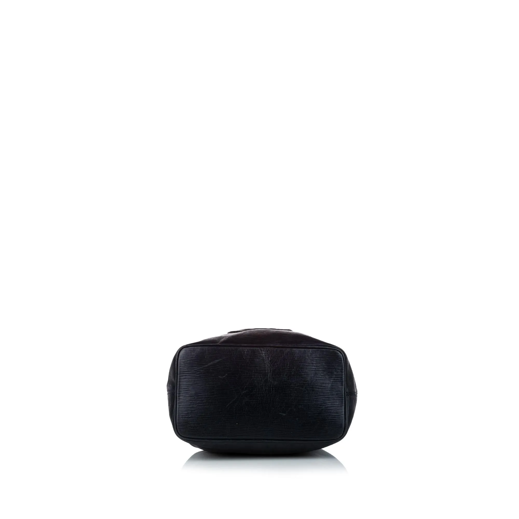 Fendi Mon Tresor Leather Bucket Bag (SHG-30890)