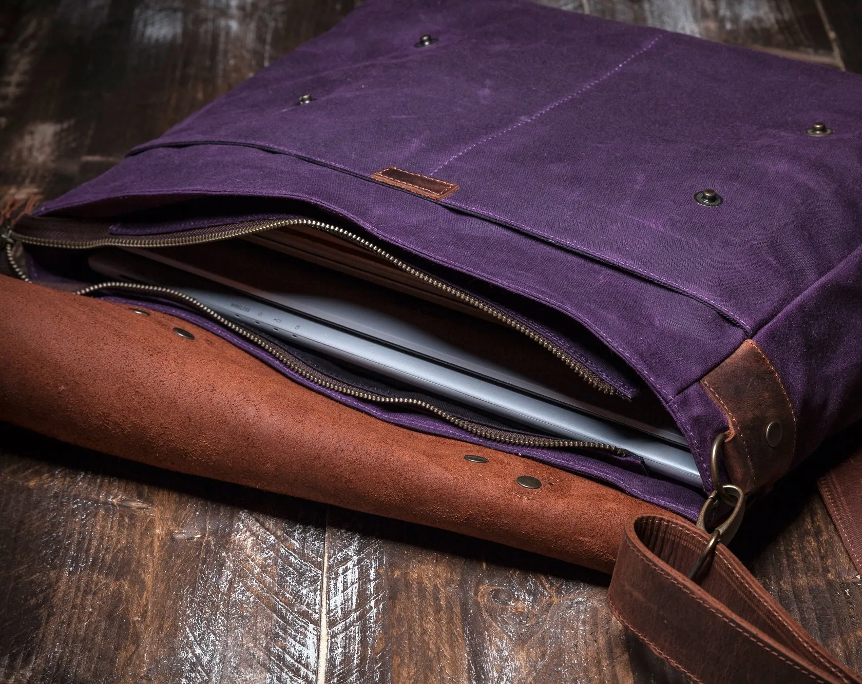 Messenger Bag Purple