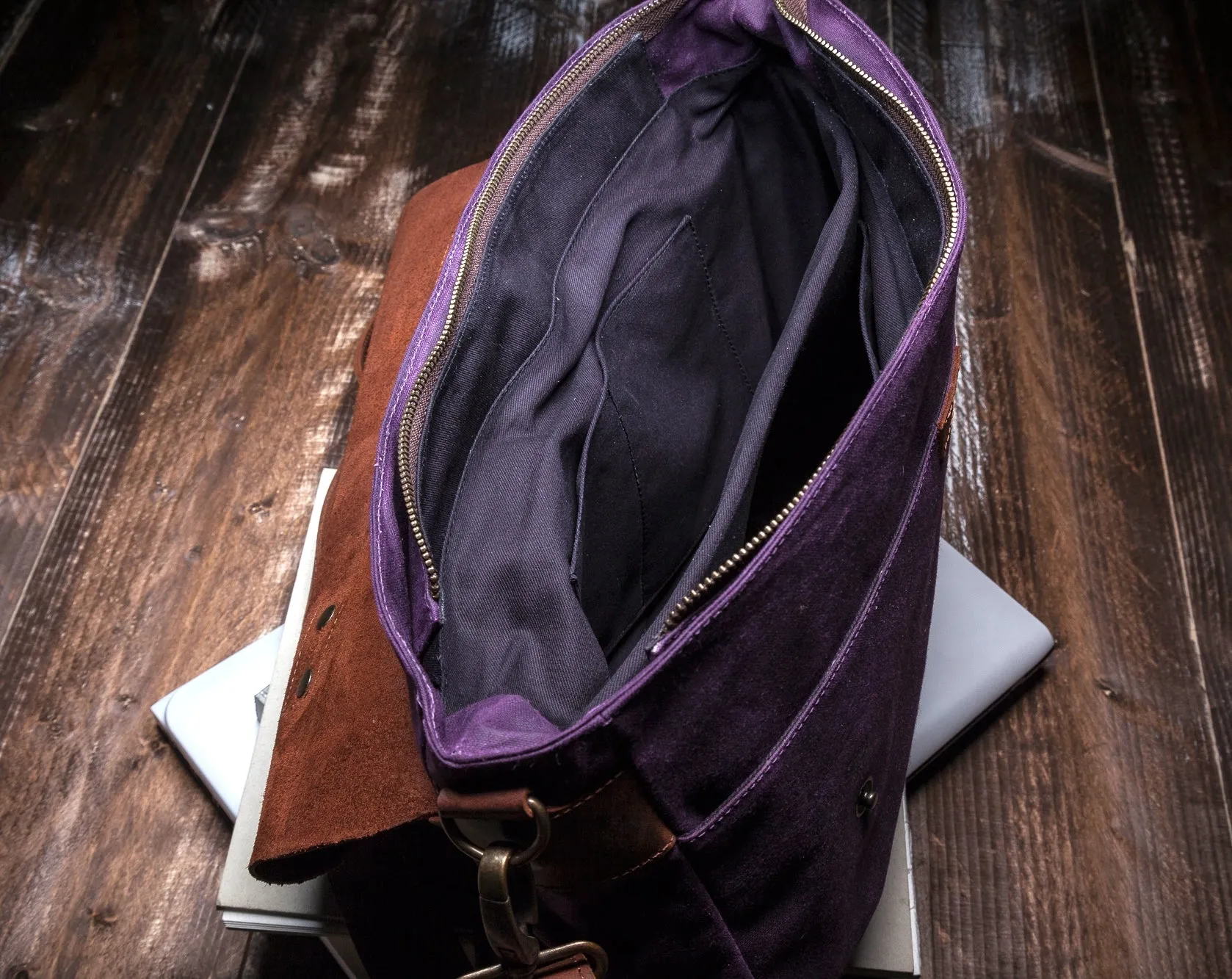Messenger Bag Purple