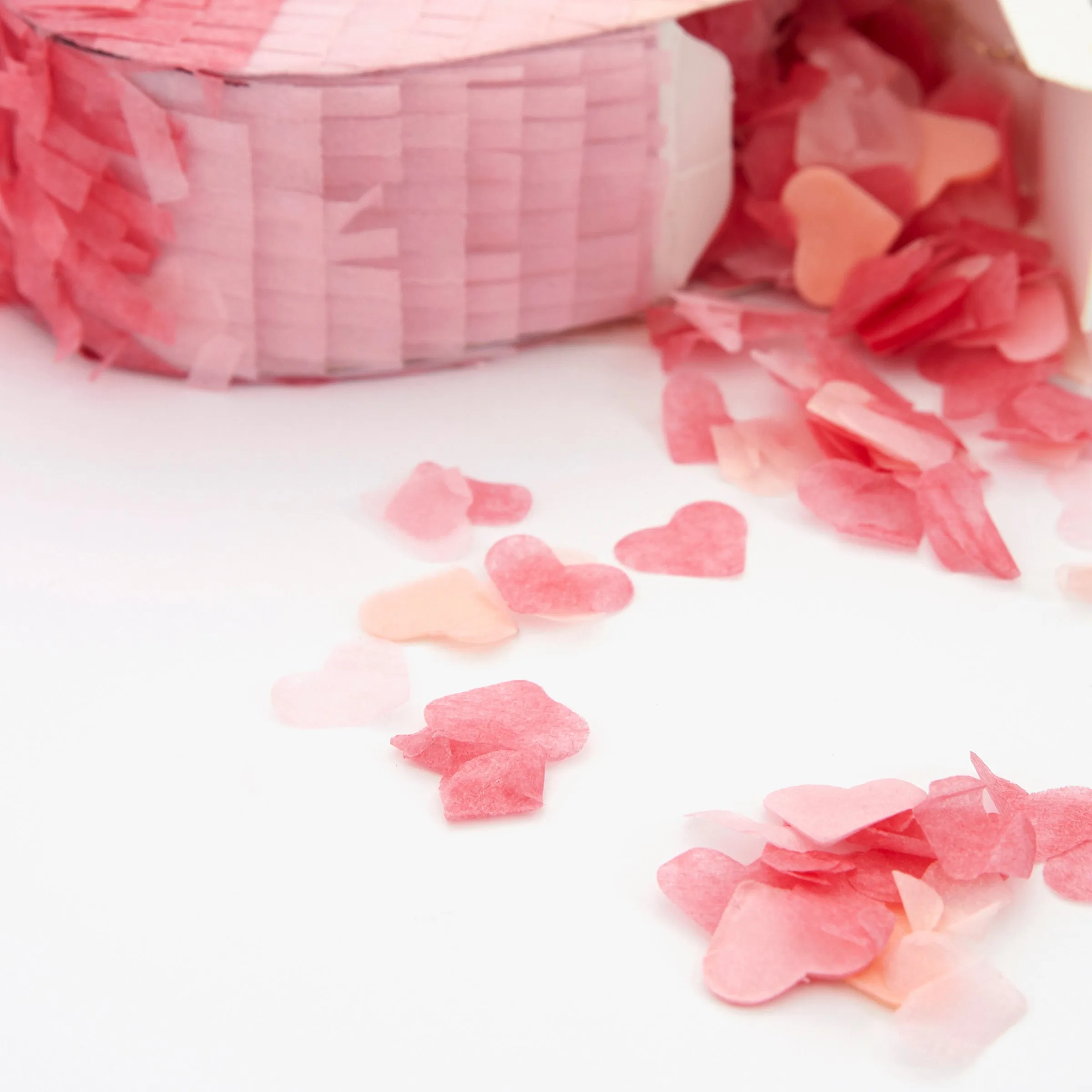 Ombré Heart Piñata Favors (x 3)
