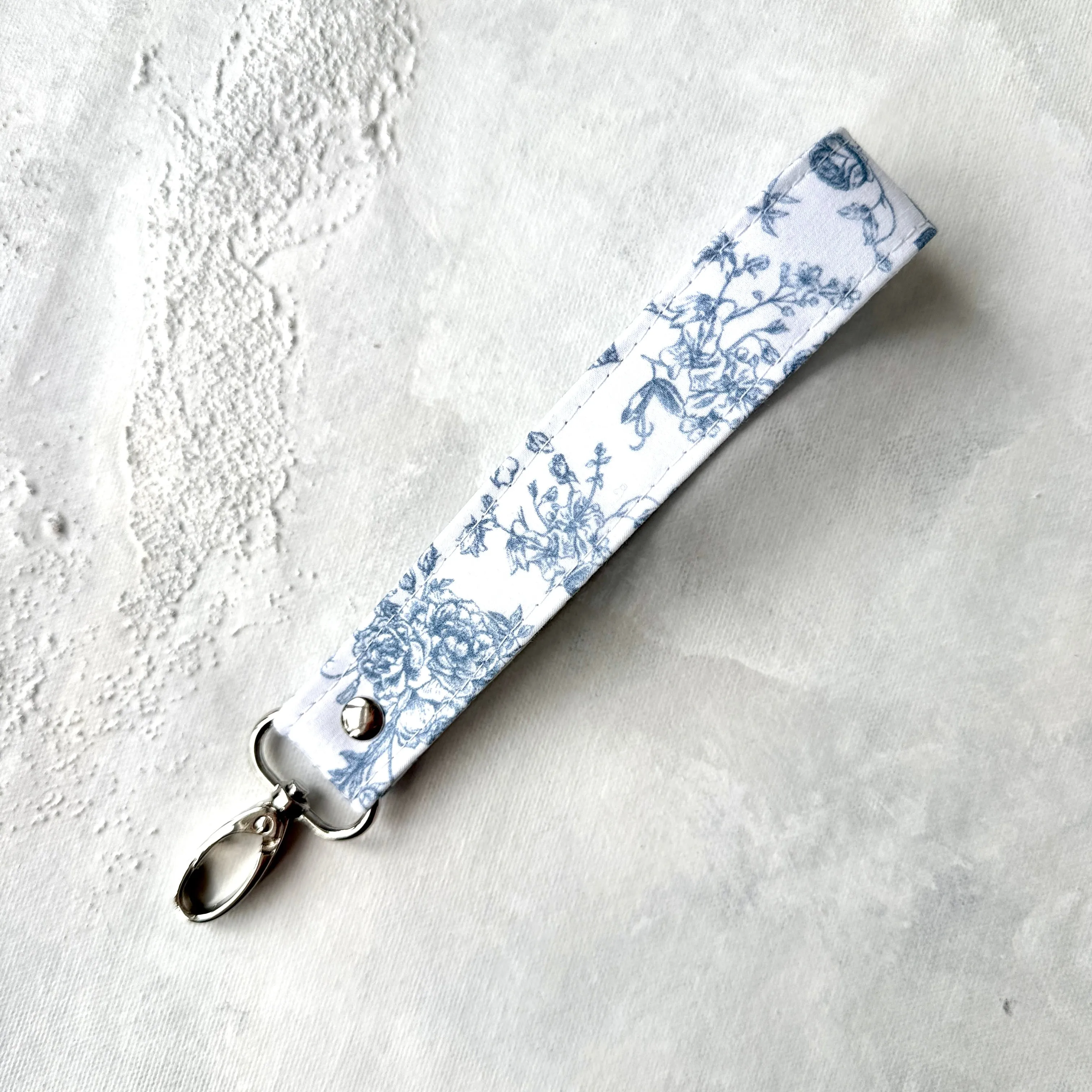 Vintage floral  - Fabric Keychain Wristlet
